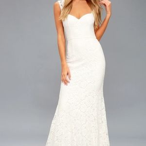 NWT Lulu's Rosetta White Maxi Dress